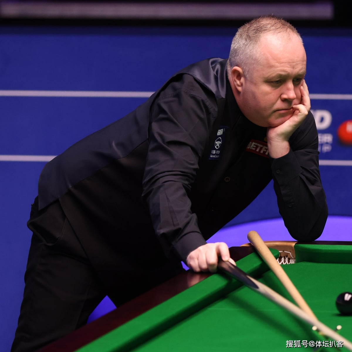 相比之下 相比之下